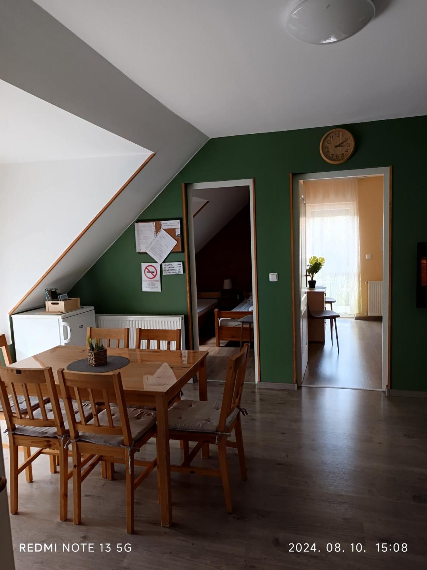 Zita Apartman Eğri Oda fotoğraf